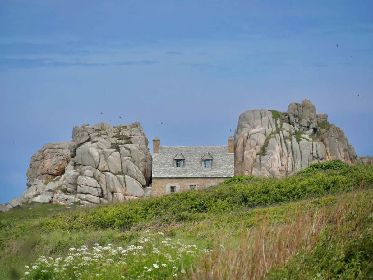 Common Mistakes to Avoid When Renovating a Cornish Granite Cottage